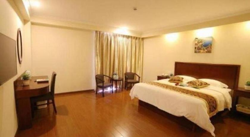 Greentree Inn Suzhou Industrial Zone Yangcheng Lake Weiting Mong Kok Express Hotel Екстериор снимка