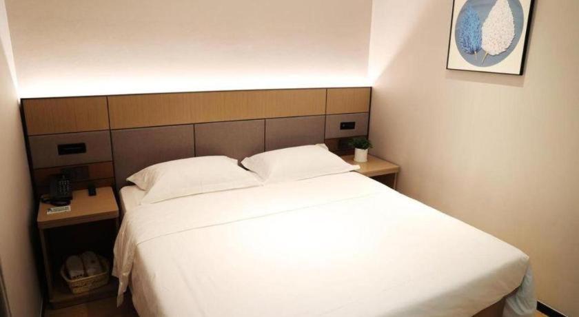 Greentree Inn Suzhou Industrial Zone Yangcheng Lake Weiting Mong Kok Express Hotel Екстериор снимка