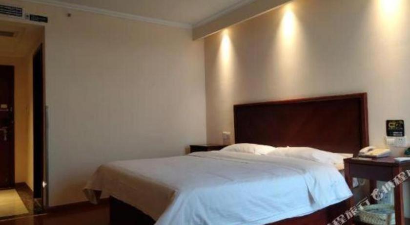 Greentree Inn Suzhou Industrial Zone Yangcheng Lake Weiting Mong Kok Express Hotel Екстериор снимка